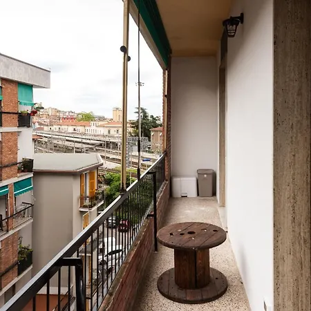 Apartament Mari Urbani