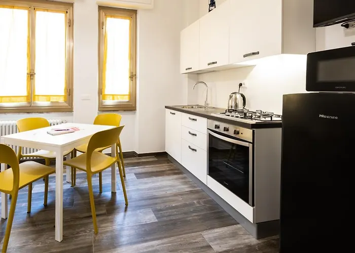 Mari Urbani Λα Σπέτσια