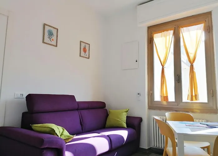 Mari Urbani * Λα Σπέτσια